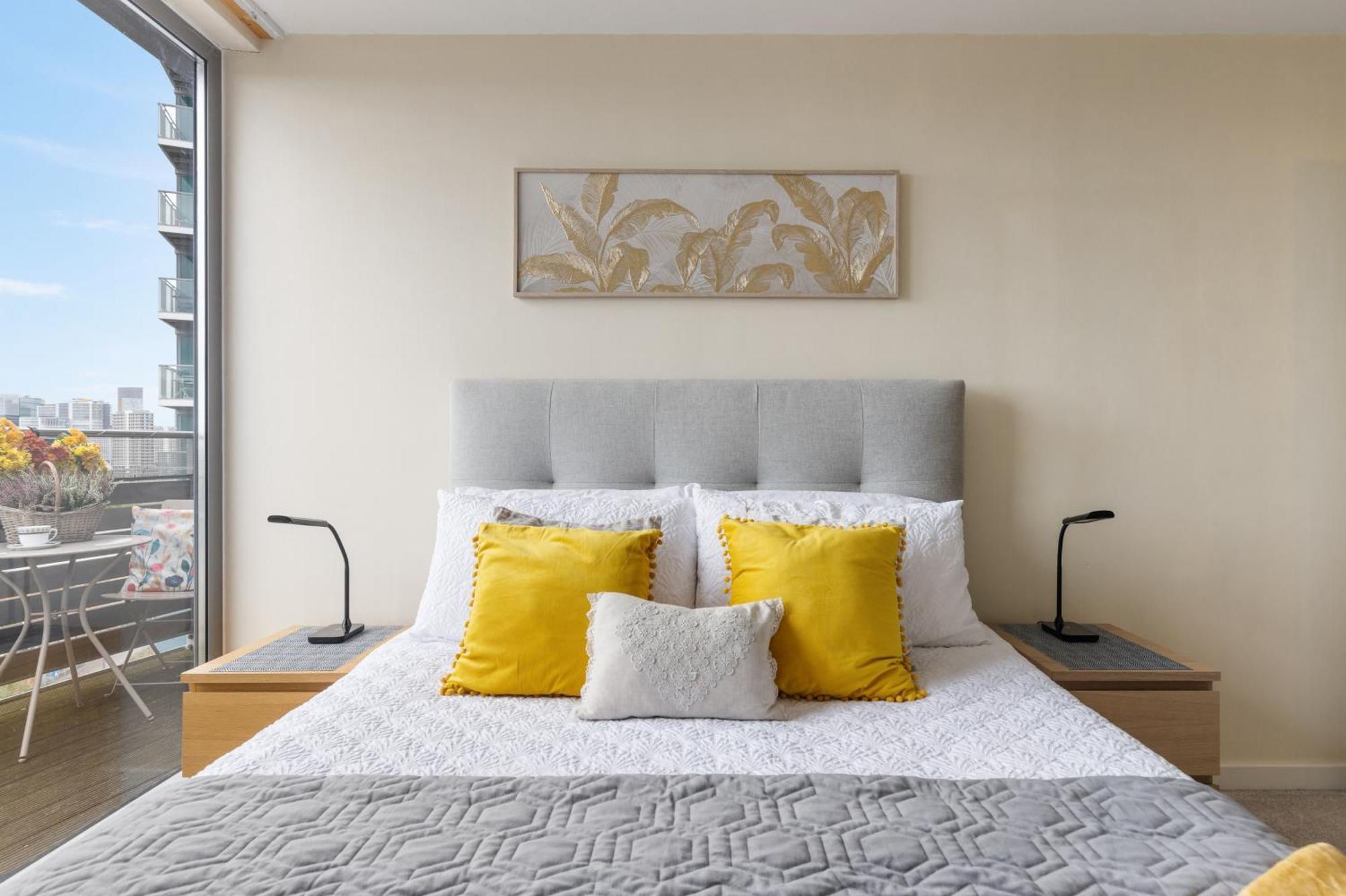 Stratford Skyview Apartment ロンドン エクステリア 写真