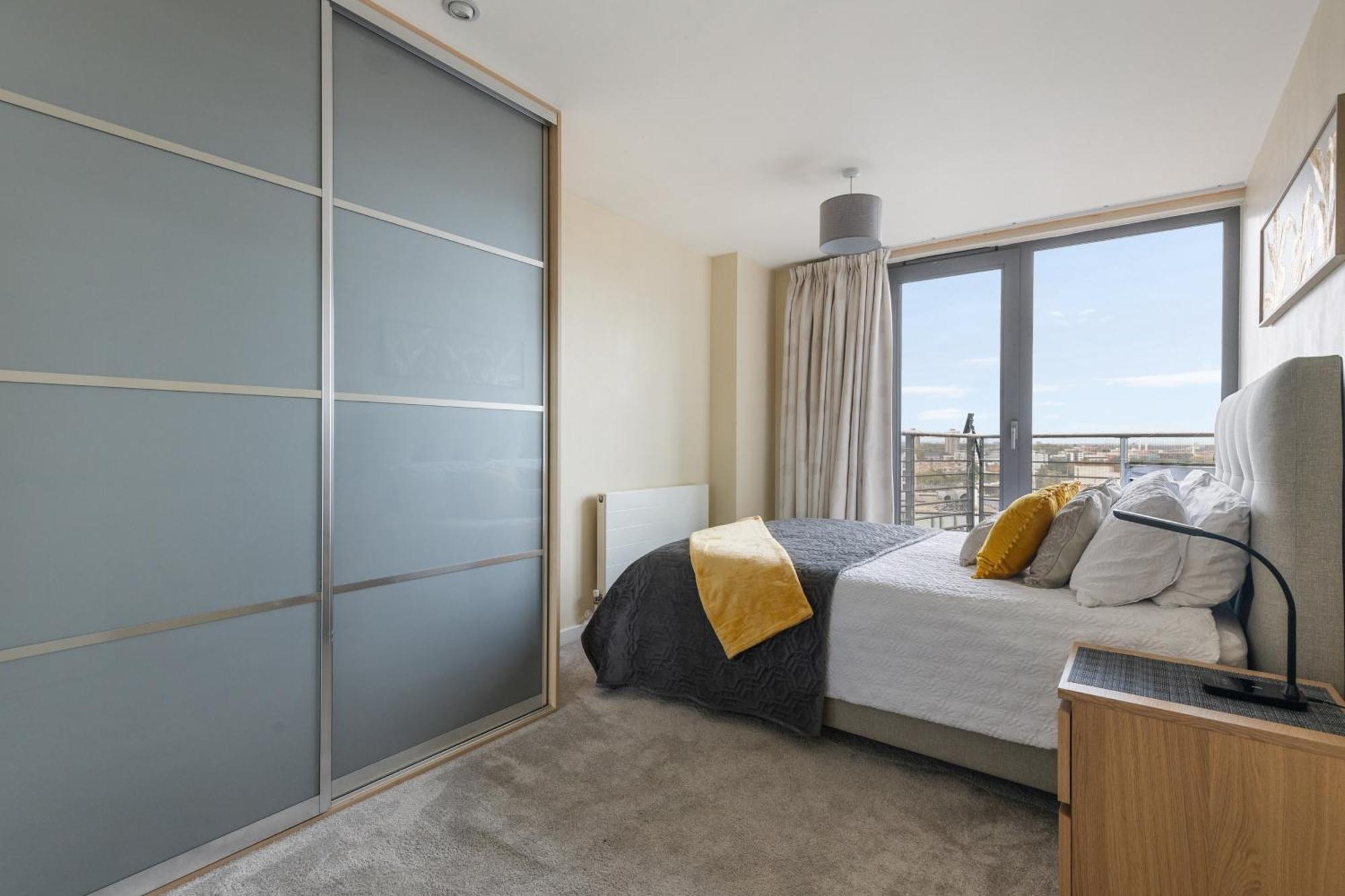 Stratford Skyview Apartment ロンドン エクステリア 写真